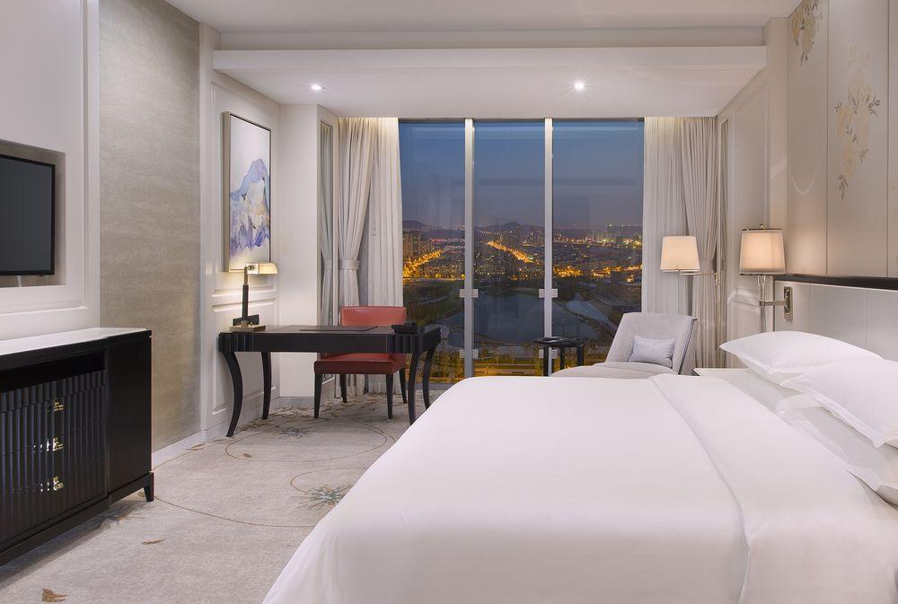 Sheraton Qingdao Licang Hotel Dış mekan fotoğraf