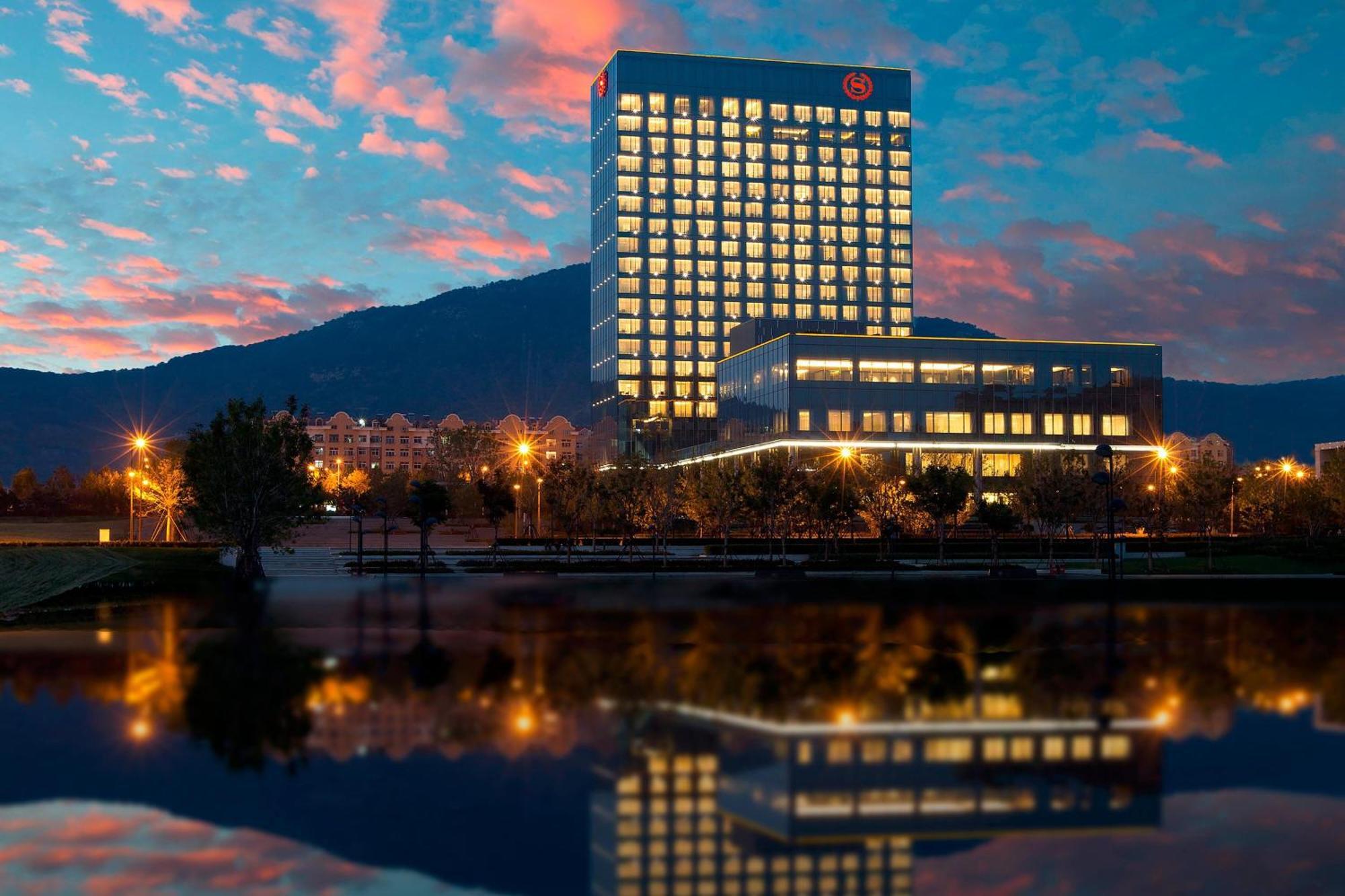 Sheraton Qingdao Licang Hotel Dış mekan fotoğraf