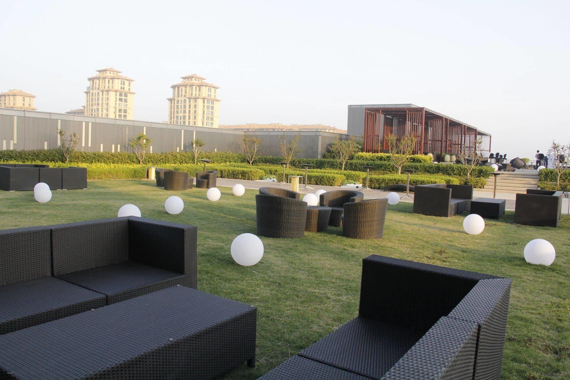 Sheraton Qingdao Licang Hotel Dış mekan fotoğraf
